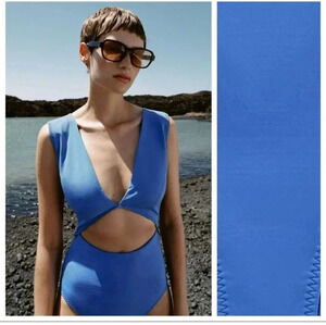 NWOT Zara Periwinkle Blue One Piece Swim Suit With Cutout Middle Size S